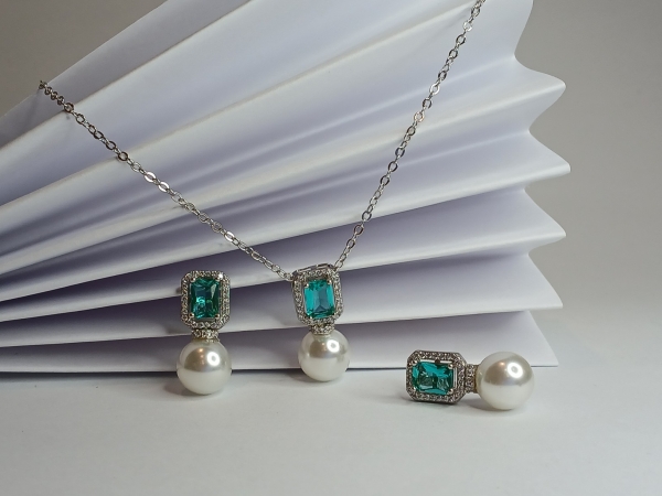 CONJUNTO DE BRINCO E COLAR PÉROLA - Image 2