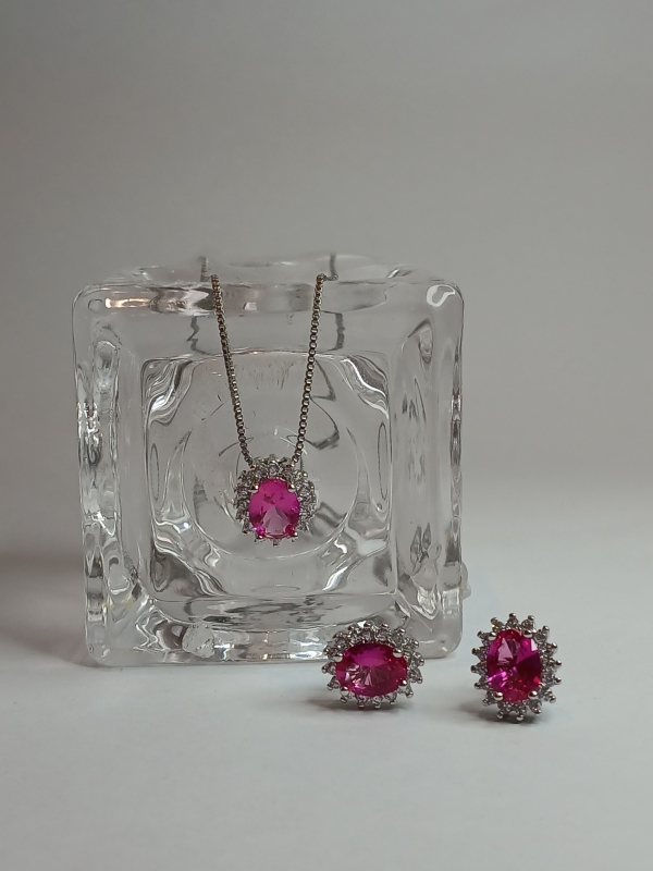 CONJUNTO BRINCO E COLAR PEDRA PINK BANHO EM RÓDIO BRANCO - Image 3