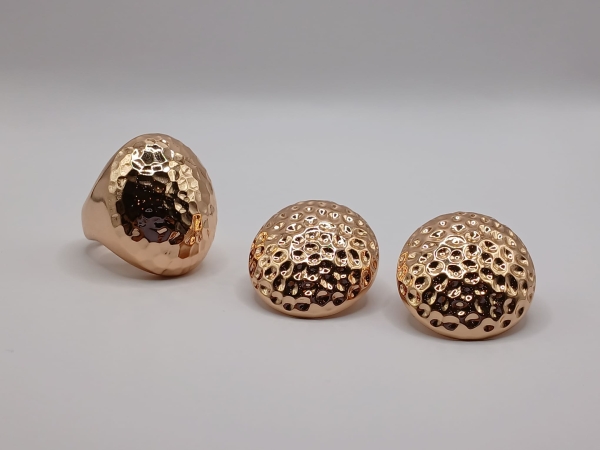 CONJUNTO ANEL E BRINCO DOURADO LISO - Image 3