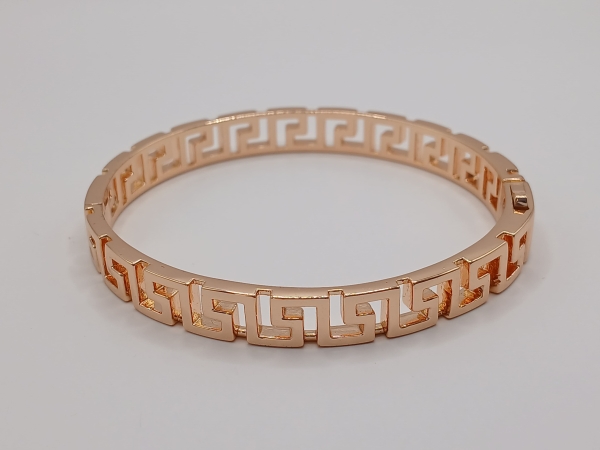 BRACELETE DOURADO BANHO EM OURO