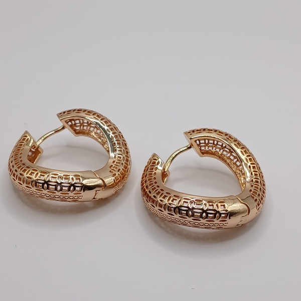 BRINCO DOURADO ARGOLA TRABALHADO - Image 4